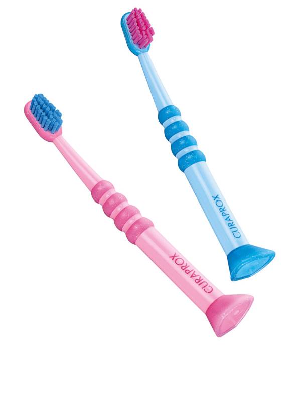 <li>Cepillo Kid Ultra suave Curaprox</li>