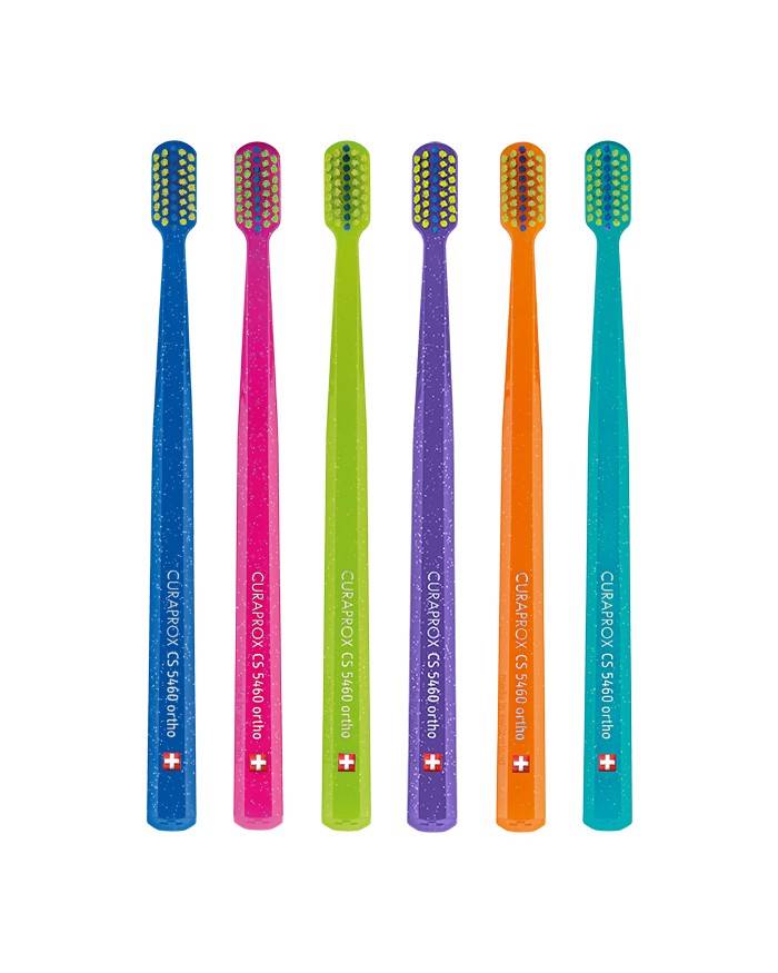 <li>Cepillo ortodoncia Curaprox ultra suave </li>