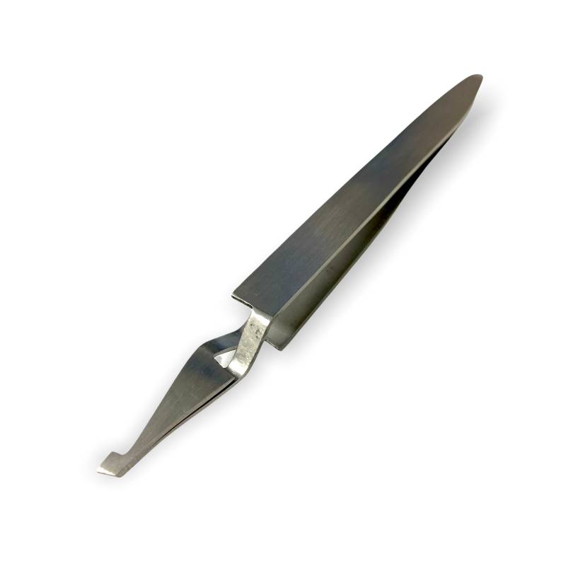 <li>Pinza para colocar Brakets </li>